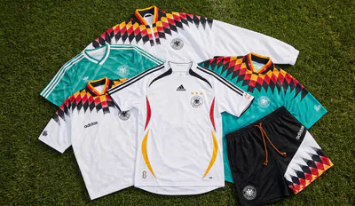 adidas DFB Retro Kollektion menu2 snkr.png