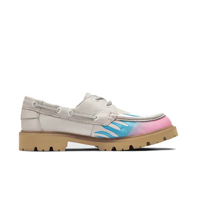 bisous-x-clarks-cleyhill-fire-white-261895337-2.png