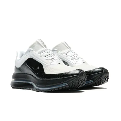 nike-pegasus-premium-sp-black-white-ir2166-102-3.png