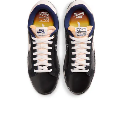 rassvet-x-nike-sb-tennis-classic-io9846-400-4.png