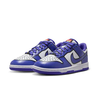 lego-x-nike-dunk-low-bright-concord-if2117-102-3.png