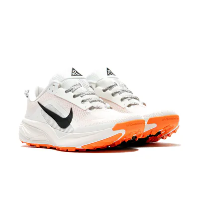 nike-acg-pegasus-trail-summit-white-hv8116-103-3.png