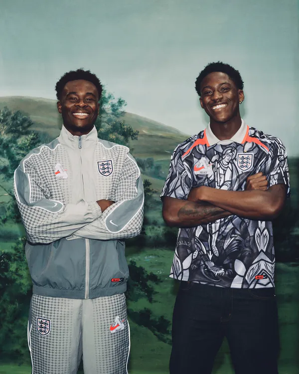 palace x nike england blog2.jpg