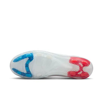 jacquemus-x-nike-cryoshot-tiempo-r10-io0619-100-3.png