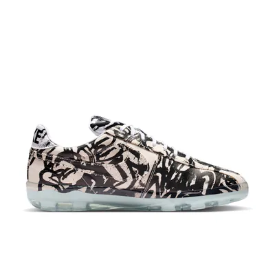 slawn-x-nike-cryoshot-striker-1976-ii9933-100-4.png