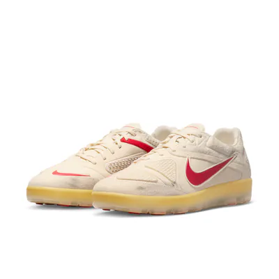 peaceminusone-x-nike-cryoshot-ctr360-maestri-ii-hq1460-100-2.png