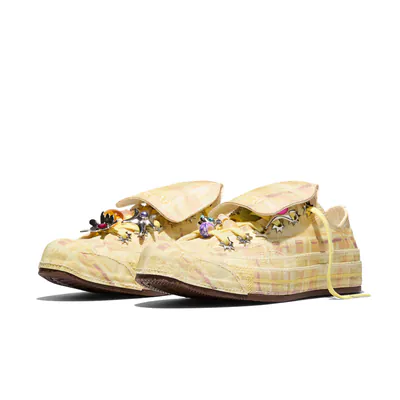 colina-strada-x-converse-chuck-70-pastel-yellow-a22205c-700-4.png
