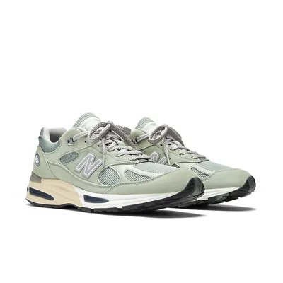 new-balance-991v2-made-in-uk-sea-grass-u991bb2-3.png