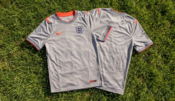 Palace x Nike England Academy Pro Football Top menu2 snkr.png