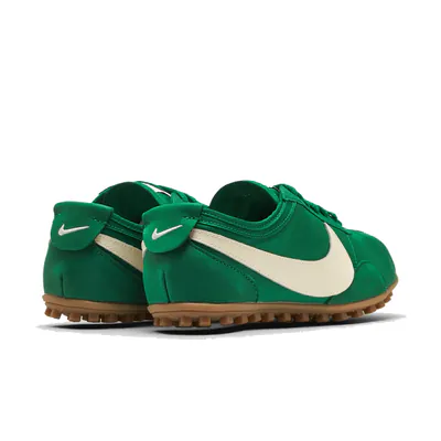 nike-moon-shoe-malachite-iw0955-300-4.png