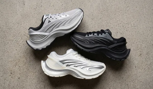 cover-xlg-metawave-snkr.png