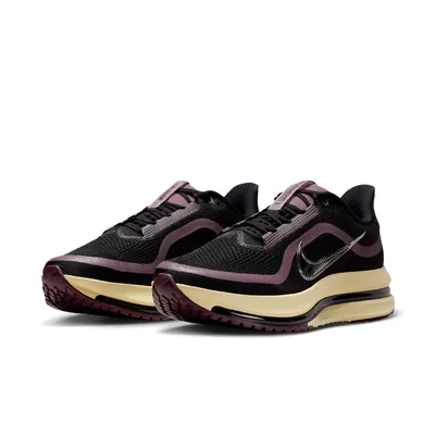 a-ma-mani-re-x-nike-pegasus-premium-sp-black-im0701-001-2.png