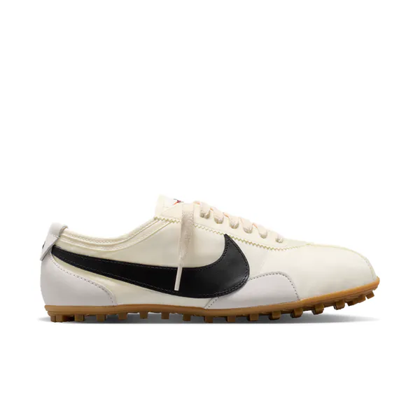 nike-moon-shoe-sail-gum-iw0955-101-1.png
