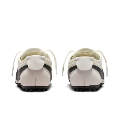 nike-moon-shoe-sail-black-ix3952-100-5.png