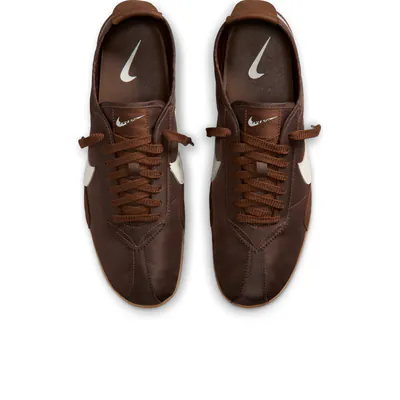 nike-moon-shoe-cacao-wow-ix3952-200-4.png