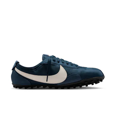 nike-moon-shoe-midnight-navy-ix3952-400-2.png