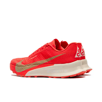 nike-acg-zoomx-ultrafly-trail-light-crimson-hf5668-600-4.png