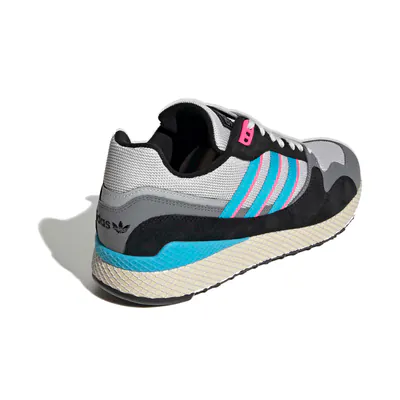adidas-oregon-ultra-tech-grey-samba-blue-ki7561-2.png