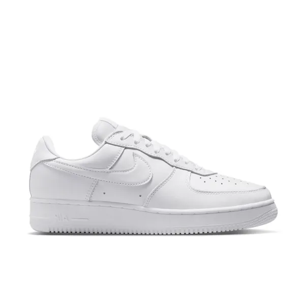 nike-air-force-1-triple-white-2001-shape-iv4501-100-1.png