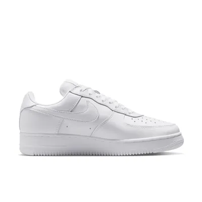 nike-air-force-1-triple-white-2001-shape-iv4501-100-4.png