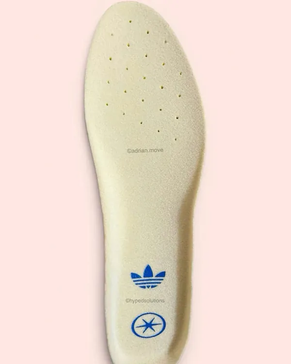 Bad Bunny x adidas BadBo 1.1 BLOG SNKR6.jpeg