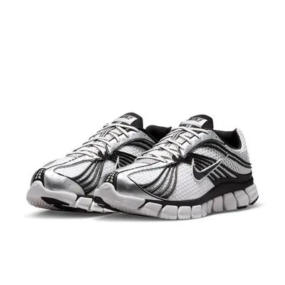 nike-zoom-skylon-11-white-black-iu1869-101-3.png