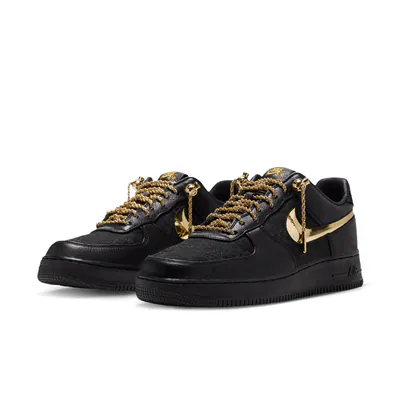 victor-solomon-x-nike-air-force-1-ir2076-001-2.png