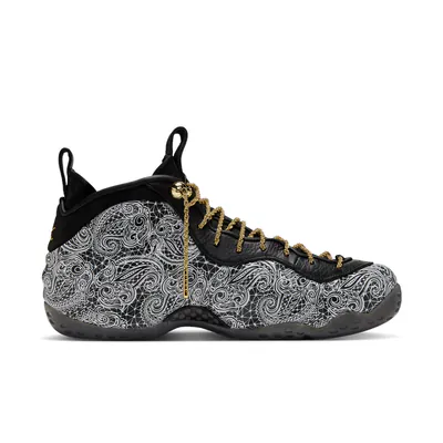 victor-solomon-x-nike-air-foamposite-one-trophies-ir2077-001-4.png