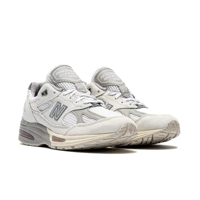new-balance-991v2-made-in-uk-wind-chime-u991ac2-3.png