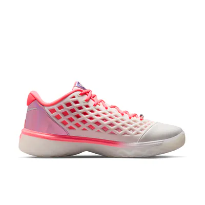 nike-kobe-3-low-protro-wnba-hot-punch-iq3917-100-2.png