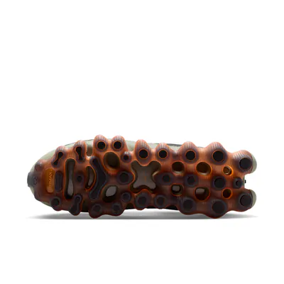 nike-air-liquid-max-black-metallic-iq7635-002-4.png