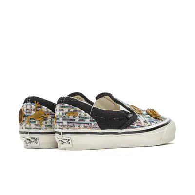 vans-premium-lx-classic-slip-on-98-cardigan-black-white-vn000d9wy28-5.png