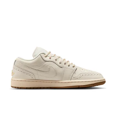 nike-air-jordan-1-low-brogue-io0759-100-2.png