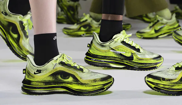 Melitta Baumeister x Nike Pegasus Premium Volt m2.png