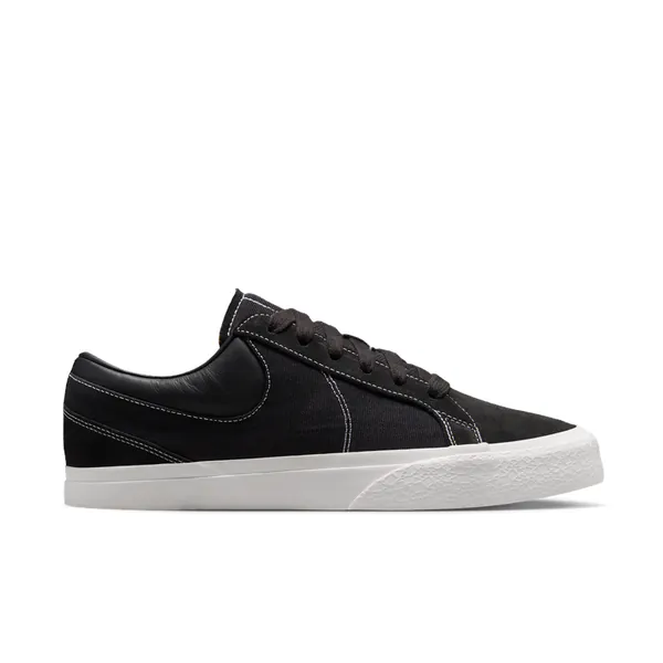nike-blazy-black-im2523-001-1.png