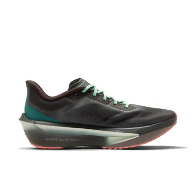 nike-zoom-fly-8-brown-iw2352-200-3.png