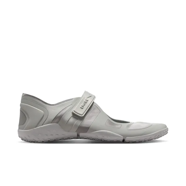 nikeskims-rift-satin-night-silver-iq7158-002-1.png