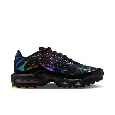 nike-air-max-plus-oil-slick-ih7960-001-3.png