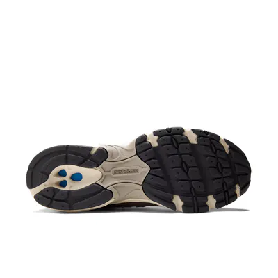 jjjjound-x-new-balance-740n-mushroom-u740n8m2-5.png