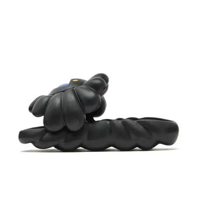 takashi-murakami-x-ohana-hatake-full-bloom-slides-black-blue-vtm25020-2.png