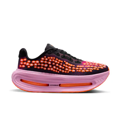 nike-vomero-premium-otaku-approved-ir2168-003-1.png