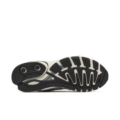 mossy-oak-x-adidas-adistar-control-5-silver-metallic-kj2727-4.png