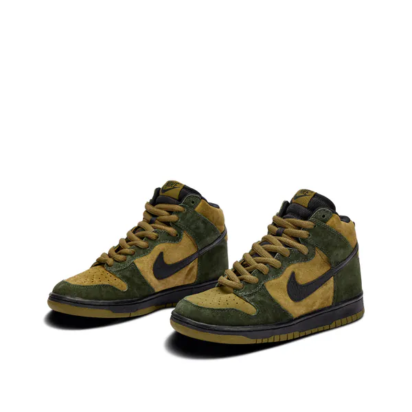 Nike SB Dunk High „Incredible Hulk“hkmrkt-cf25c-t3-01.jpg