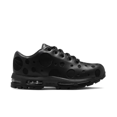 nike-air-max-goadome-polkadot-black-ir2174-001-1.png