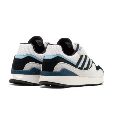 bstn-x-adidas-oregon-ultra-tech-og-with-a-twist-la3457-4.png