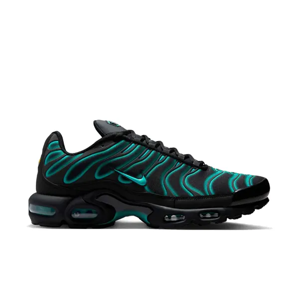 nike-air-max-plus-dusty-cactus-iv5756-001-1.png
