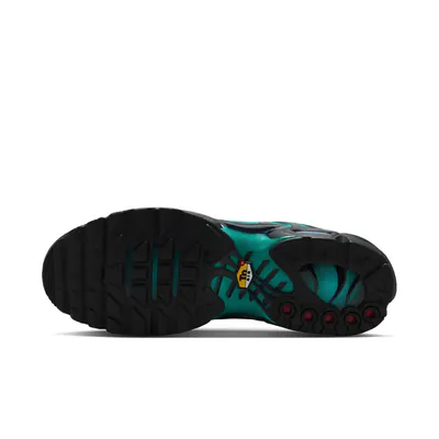 nike-air-max-plus-dusty-cactus-iv5756-001-3.png