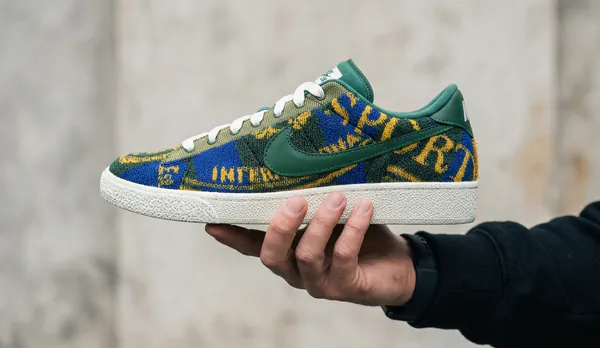 Nike Tennis Classic Premium Terry Cloth m2 snkr.png