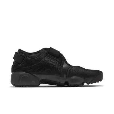 nike-air-rift-pony-hair-black-io4884-001-3.png