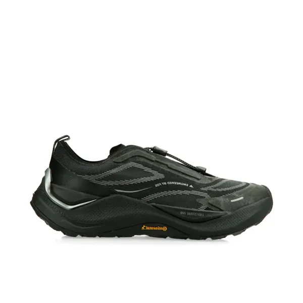 adidas-holo-peak-core-black-ki1520-1.png